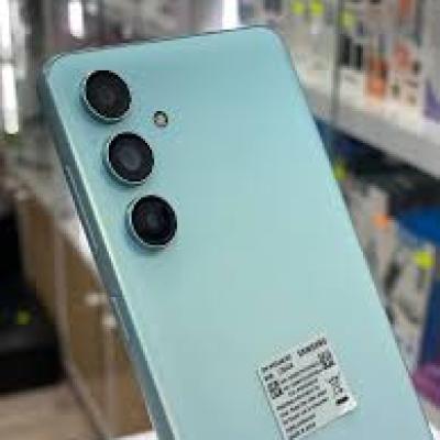 Samsung Galaxy M55 (5G) - 128GB/8GB - Light Green